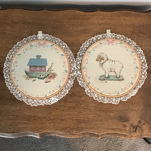 Vintage Farmhouse Noah’s Ark and Sheep Pull Toy Decor - Picture 1 of 3